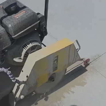 Studii de caz de proiect: Aplicația lamelor de ferăstrău pentru lărgirea rosturilor de beton de către SANG la Aeroportul Internațional Roswell