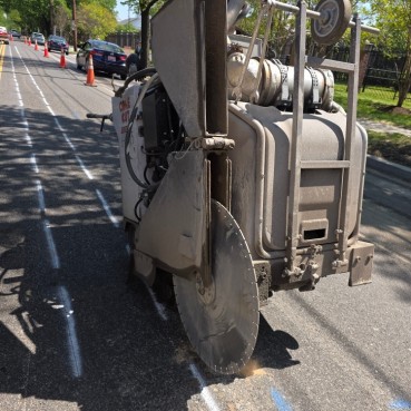 Studiu de caz (SUA): Lamă de ferăstrău diamantată cu segment Arix de 300–600 mm sudată cu laser SANG pentru tăierea betonului armat în proiecte majore de infrastructură