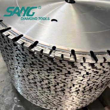 Soluția SANG: Proiectată pentru tăieri de cărămizi refractare